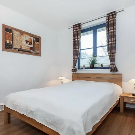 Appartement Papillon 06-2 *